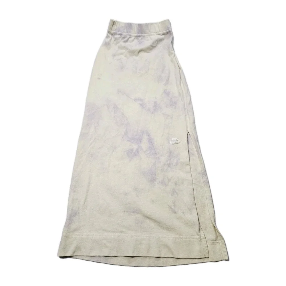 Nike Size XS Sportswear Women's‎ White With Purple Accent Skirt